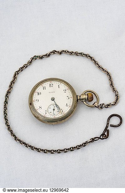 Vintage Elgin fobless pocket watch