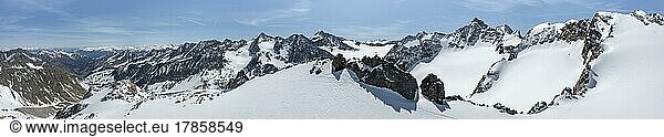 Vorderes Hinterbergl  high mountains with glacier Lisener Ferner  mountains in winter  on the right Schrandele and Wildgradspitze  aerial view  Stubai Alps  Tyrol  Austria  Europe