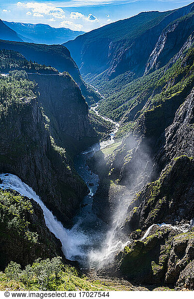 Voringvossen Wasserfall  Eidfjord  Norwegen  Skandinavien  Europa