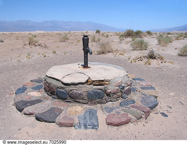 Wüste  Ziehbrunnen  Brunnen
