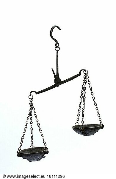 Waage  Waagschalen  wiegen  abwiegen  Justiz  Gerechtigkeit  Messung  messen