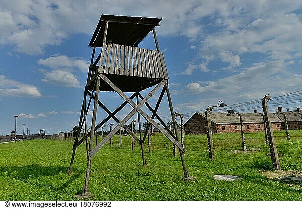 Wachturm  Baracke  Konzentrationslager  Auschwitz-Birkenau  Auschwitz  Polen  Europa