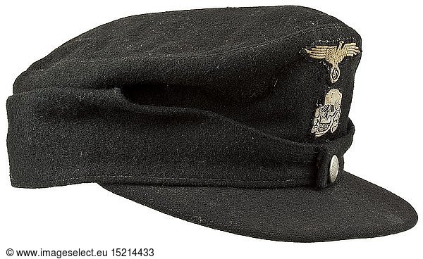 WAFFEN-SS  FeldmÃ¼tze M 43 fÃ¼r Mannschaften/UnterfÃ¼hrer der Panzertruppe Schwarzes Wolltuch  BeVo-gewebte MÃ¼tzeneffekten  graues Innenfutter mit TrÃ¤gerbezeichnung 'Ignaz Leidinger'  das stirnseitige SchweiÃŸleder wurde zeitgenÃ¶ssisch entfernt. Getragener Zustand.