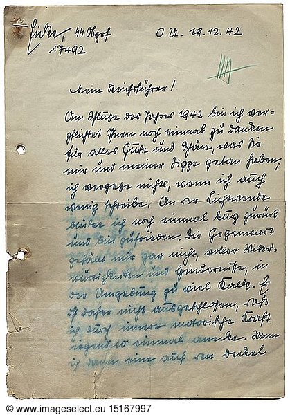 WAFFEN-SS  Theodor Eicke - vierseitiger handgeschriebener Brief an Himmler Mit Himmlers KÃ¼rzel 'HH' gegengezeichnet. 'Mein ReichsfÃ¼hrer! Am Ende des Jahres 1942 bin ich verpflichtet  Ihnen noch einmal zu danken fÃ¼r alles Gute und SchÃ¶ne  was Sie mir und meiner Sippe getan haben...Die Gegenwart gefÃ¤llt mir gar nicht  voller WiderwÃ¤rtigkeiten und Hindernisse...innerlich stÃ¤rker und bereit zum Einsatz...tollwÃ¼tig werden  wenn man sieht  was hier in dieser Ã¼blen Etappe an uniformierter MÃ¼digkeit herumlÃ¤uft...fÃ¼r das neue Jahr 1943 wÃ¼nsche ich und die SSt-Div. Ihnen von Herzen alles Gute...Heil Hitler allzeit Ihr treuer und gehorsamer Eicke SS-Obgrf.'. Seltener Brief  in dem Eicke  auch im Namen der Totenkopfdivision Ã¼ber das Jahr 1942 resÃ¼miert und auch im Namen der Totenkopfdivision 'ein erfolgreiches' 1943 wÃ¼nscht.