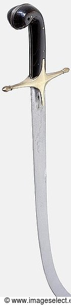 WAFFEN UND KUNSTHANDWERK OSMANISCHES REICH  Shamshir  osmanisch um 1830 GekrÃ¼mmte RÃ¼ckenklinge aus Wootzdamast  der KlingenrÃ¼cken graviert 'Dm Kr Rn(?)'. Einfache Messingparierstange  kannelierte Griffschiene aus Silber und vernietete Horngriffschalen. Belederte Holzscheide mit glatten MessingbeschlÃ¤gen. LÃ¤nge 96 cm. Die Initialen auf dem KlingenrÃ¼cken deuten mÃ¶glicherweise daraufhin  dass ein europÃ¤ischer Offizier diese Waffe als modischen SÃ¤bel Ã  la mameluke trug