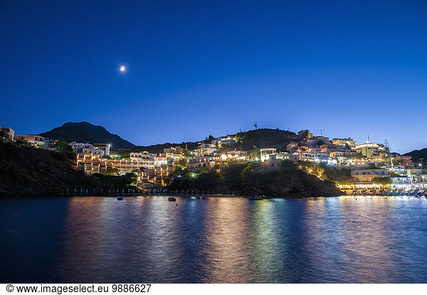 Wasser Großstadt Beleuchtung Licht beleuchtet Kreta Griechenland