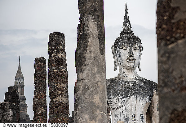 Wat-Mahatat-Tempel  Sukhothai Historical Park  Sukhothai  Thailand.
