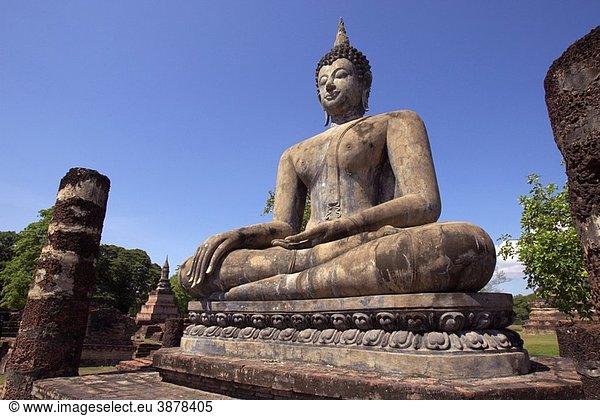 Wat Mahathat  Sukhothai  Thailand