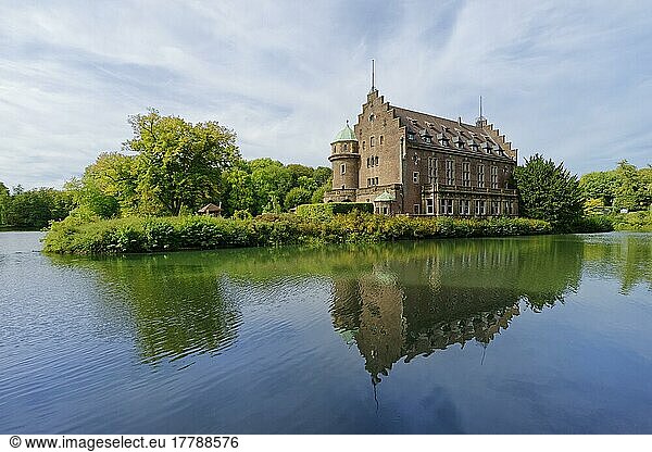 Water castle Wittringen  Gladbeck  NRW  Germany  Europe