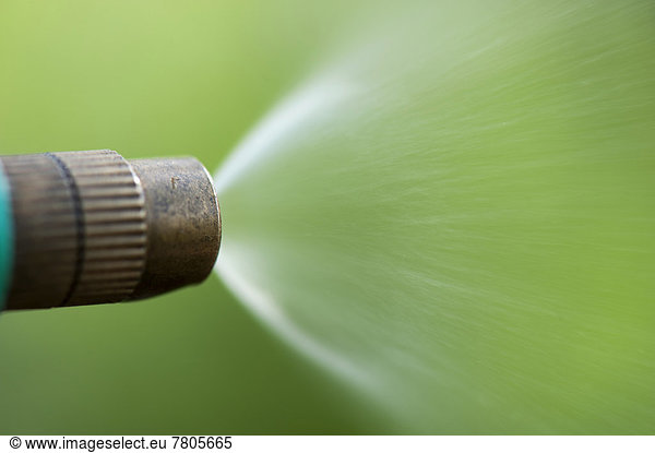 Water jet of a garden sprayer