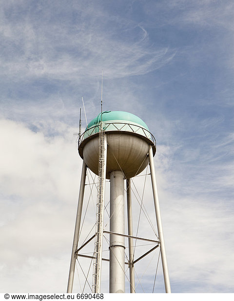 Water Tower With a Cellphone Transmitter