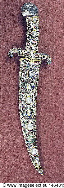 weapons/arms  thrustings  daggers  orientalised dagger with scabbard  gilded silver with jewellery  2nd hald 17th century  Dresden Historical Museum  weapon  arm  handcraft  agate  lion  gold  cameo  historic  historical