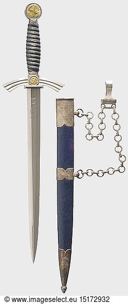 weapons  dagger  20th century