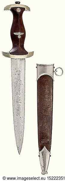 weapons  dagger  20th century