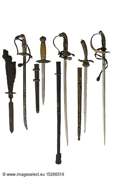 weapons  sabre  20th century