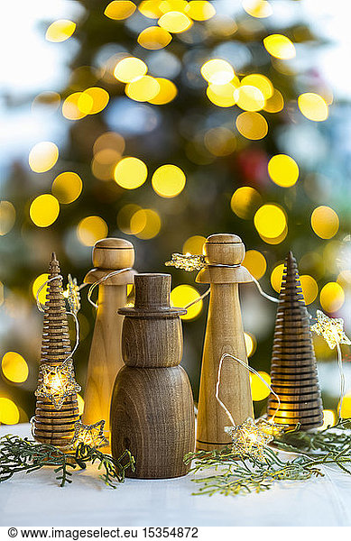 Weihnachtsschmuck aus Holz; Surrey  British Columbia  Kanada