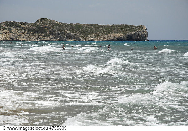 Wellen am Patara Strand  lykische Küste  Provinz Antalya  Mittelmeer  Türkei  Eurasien