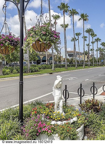 West Venice Avenue in der Golfküstenstadt Venice  Florida  in den Vereinigten Staaten.