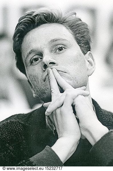 Westerwelle  Guido  27.12.1961 - 18.3.2016  deut. Politiker (FDP)  Vorsitzender der Jungen Liberalen (1983 bis 1988)  Portrait  am Beginn seiner politischen Karriere  Deutschland  1985