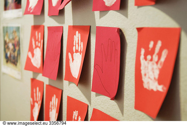 los-angeles-jun-21-signature-and-handprints-lisa-marie-presley-at-the-handprint-ceremony