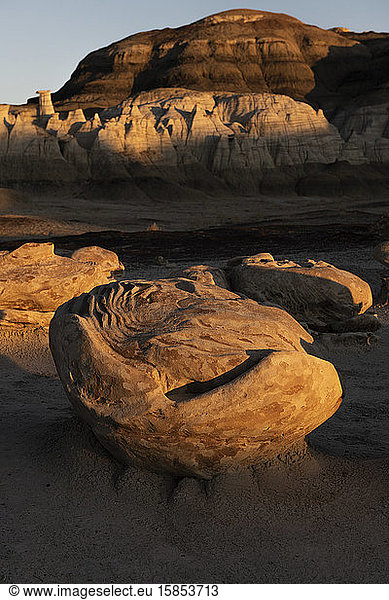 Wilde Felsformationen in der Wüste von New Mexico