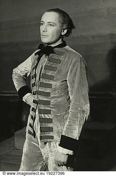 William Shakespeare. 1564–1614.
Works: The Winter’s Tale (c. 1610). Character picture Hans Karl Rosenberg. Performance of the Jewish Cultural Union Berlin (dissolved 1941) on February 7  1939 (premiere). Photo (Abraham Pisarek).