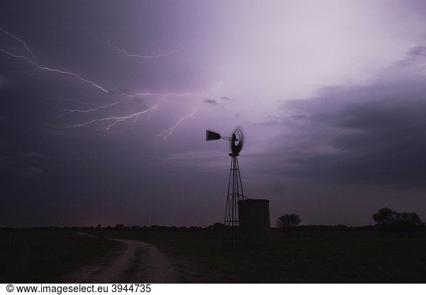 Wind mill with lightning,  Sinton,  Corpus Christi,  Coastal Bend,  Texas,  USA