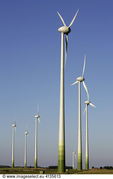 Windkraftanlage bei Soest  Nordrhein-Westfalen  Deutschland