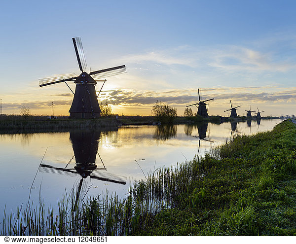 Windmills at Sunrise  Kinderdijk  South Holland  Netherlands