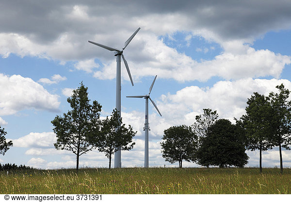 Windräder in Rheinland-Pfalz Deutschland Europa