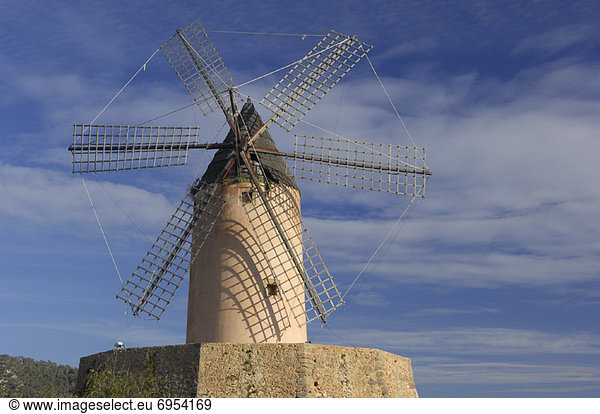 Windrad  Mallorca  Spanien