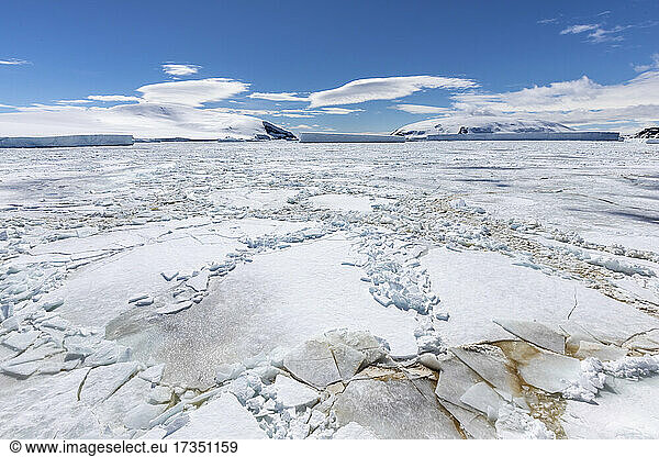 Winter sea ice breaking up in the Weddell Sea  Antarctica  Polar Regions