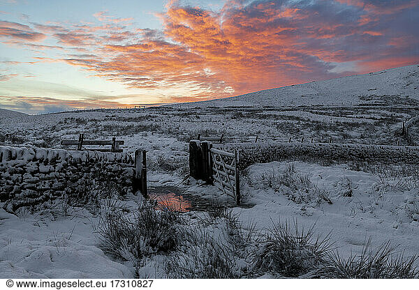 Winter view of snow covered Wildboarclough with amazing sunrise  Wildboarclough  Cheshire  England  United Kingdom  Europe