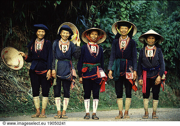 Women of Muong tribe
