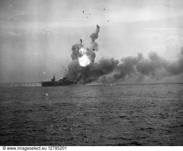 WWII: USS ST. LO WWII: USS ST. LO, 1944. The USS St. Lo exploding after ...