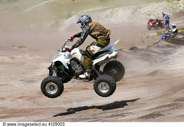 Yamaha Quad im Gelände