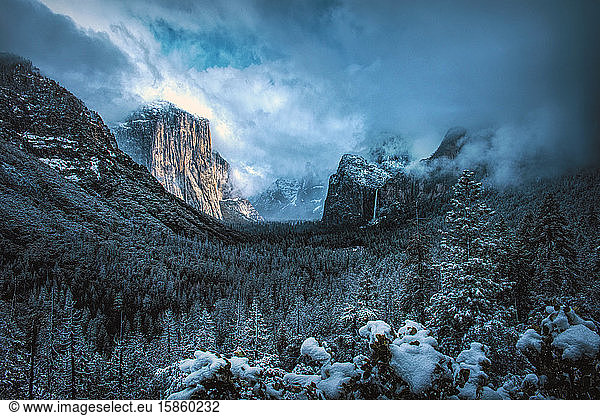 Yosemite Valley Wintersturm leichte Pause