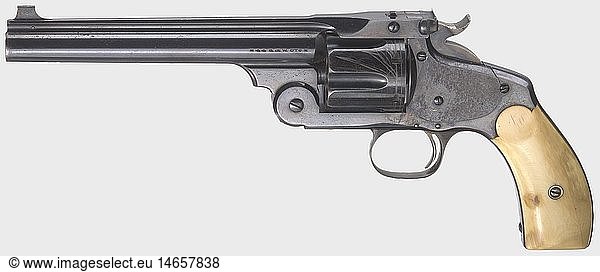 ZIVILE KURZWAFFEN MODERNE SYSTEME - USA  Smith & Wesson Model No. 3  Single Action Revolver  Kal. .44 S & W Russian  Nr. 35615. 6 5'-Lauf mit Standardbeschriftung  seitlich Kaliberangabe. SechsschÃ¼ssige  gekehlte Trommel  Rahmen seitlich mit S & W-Logo. Griffschalen aus Elfenbein. Zu 95 % erhaltene HochglanzbrÃ¼nierung  Trommel etwas verkratzt. Hahn und Abzug mit schÃ¶ner BunthÃ¤rtung. LÃ¤nge 31 5 cm. Erwerbsscheinpflichtig