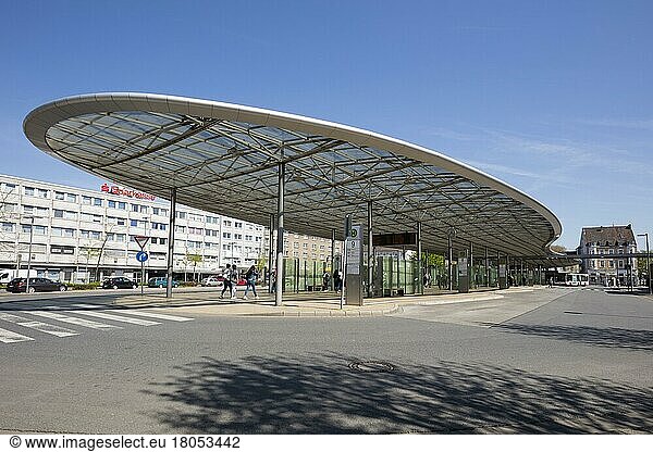 ZOB  Busbahnhof  Herne  Ruhrgebiet  Nordrhein-Westfalen  Deutschland  Europa
