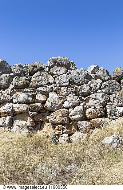 Zyklopenmauerwerk in der Zitadelle von Tiryns  Tiryns  Griechenland  Europa