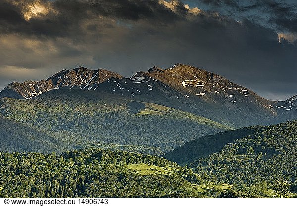 France, Ariege, Tabe Mountain, mountainous landscape